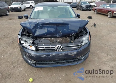 2015 Volkswagen Passat 1.8T Wolfsburg Edition из США, поврежденный, VIN 1VWAT7A36FC007715